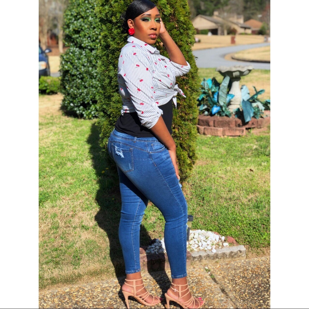 Meet your Posher, Empress